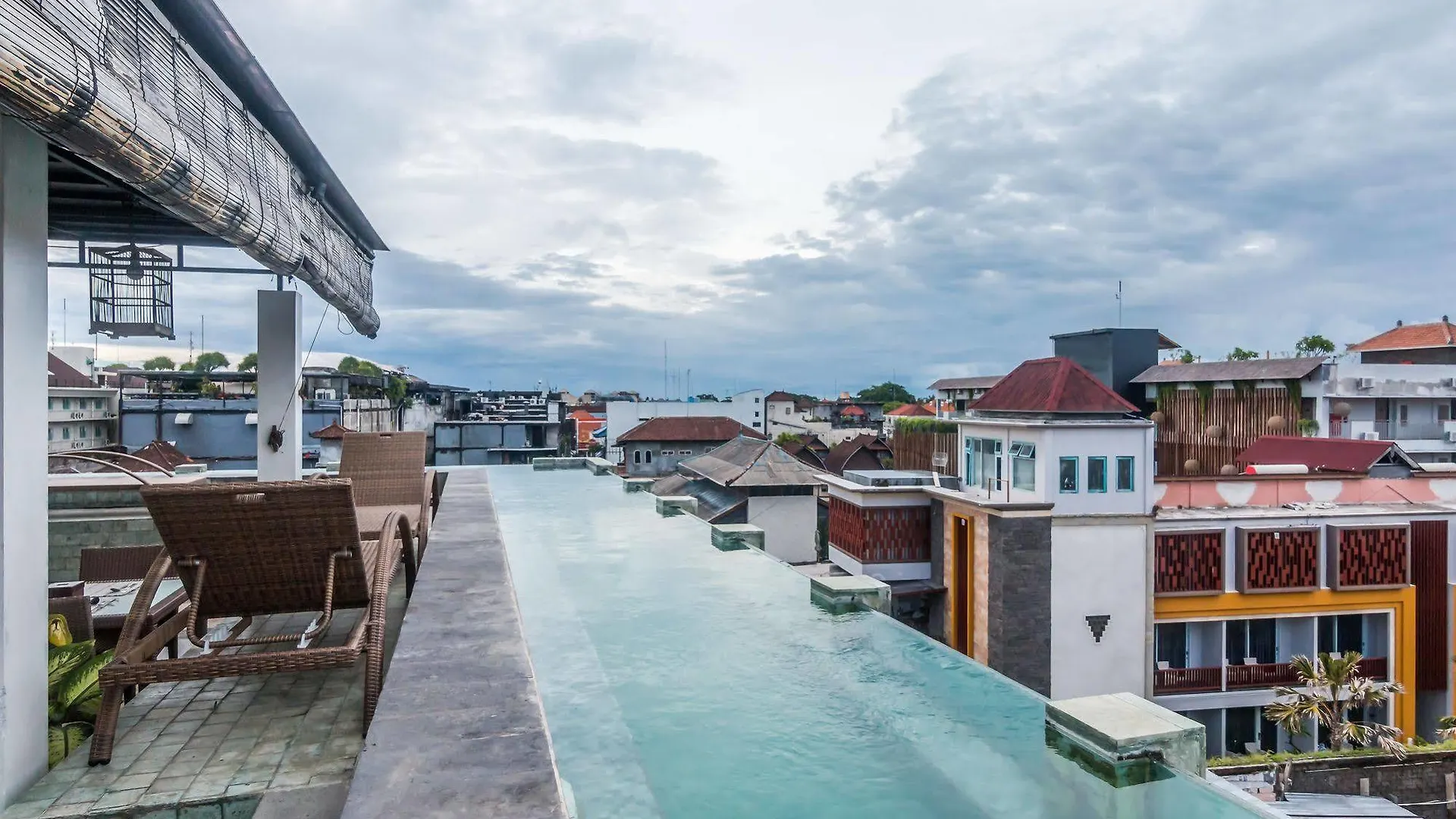 Zen Rooms Legian Troppozone Thematic Kuta  3*, Kuta (Bali)
